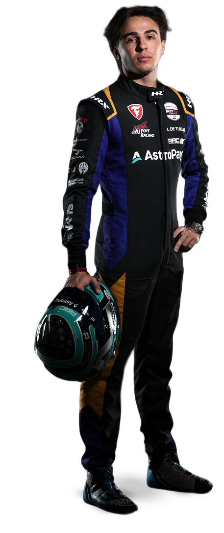 Alessandro De Tullio standing