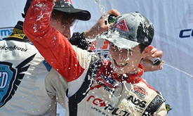 Thumbnail for Veach closes points gap with Milwaukee victory