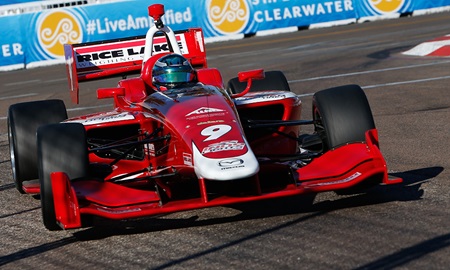 thumbnail for Indy Lights paddock comes through to help Telitz