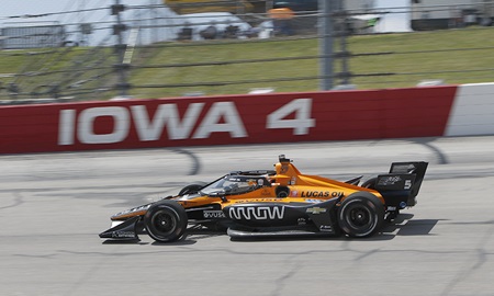 thumbnail for Hy-Vee INDYCAR Race Weekend To Feature Free Family Friday