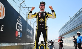 Thumbnail for Rookie Gold Earns First Career Win after Siegel's Heartbreak