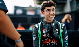 Thumbnail for Top Rookie Siegel Staying with HMD, Aiming for Title in 2024
