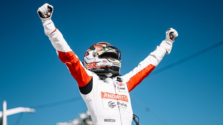 thumbnail for Kyle Kirkwood Stops Alex Palou’s Streak with Dominant Beach Day