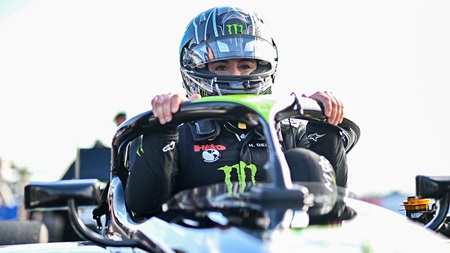 thumbnail for Fiance’s Sim Racing Expertise Helps Deegan Learn Fast