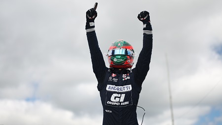 thumbnail for Salvador de Alba Gets First Win; Dennis Hauger Takes Title