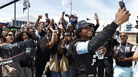 thumbnail for Myles Rowe Charges From Deep in Pack To Win at Nashville