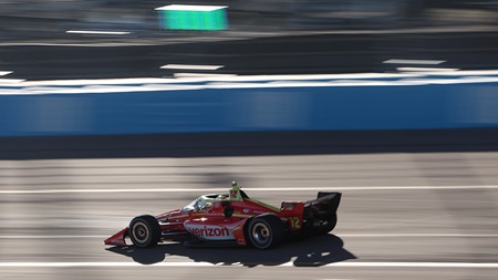 thumbnail for David Malukas Flexes Oval Muscle in First Phoenix Practice