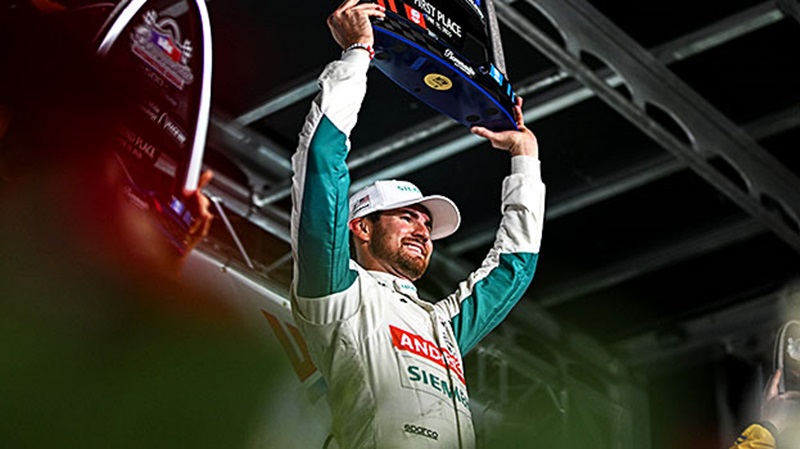 Kyle Kirkwood wins the 2025 Bommarito Automotive Group 500